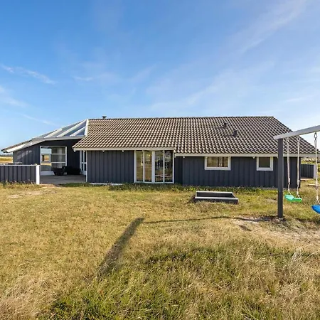 In Hvide Sande With Sauna Nyaraló *