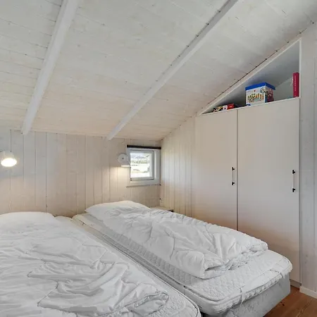 Nice Home In Hvide Sande With Sauna