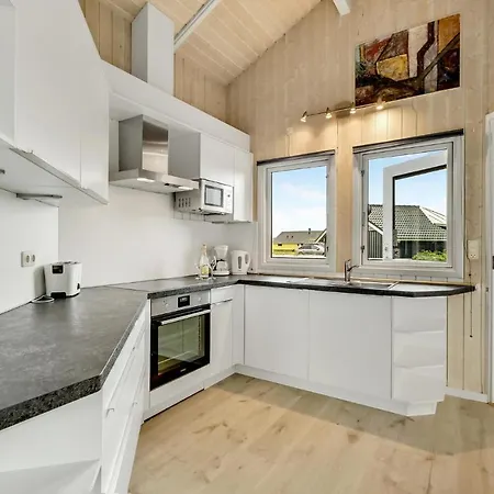 Stunning In Hvide Sande With Kitchen Bjerregard